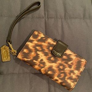 Coach - Leather Wristlet (Animal Print)